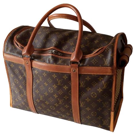 petje louis vuitton|Dog Bag Monogram .